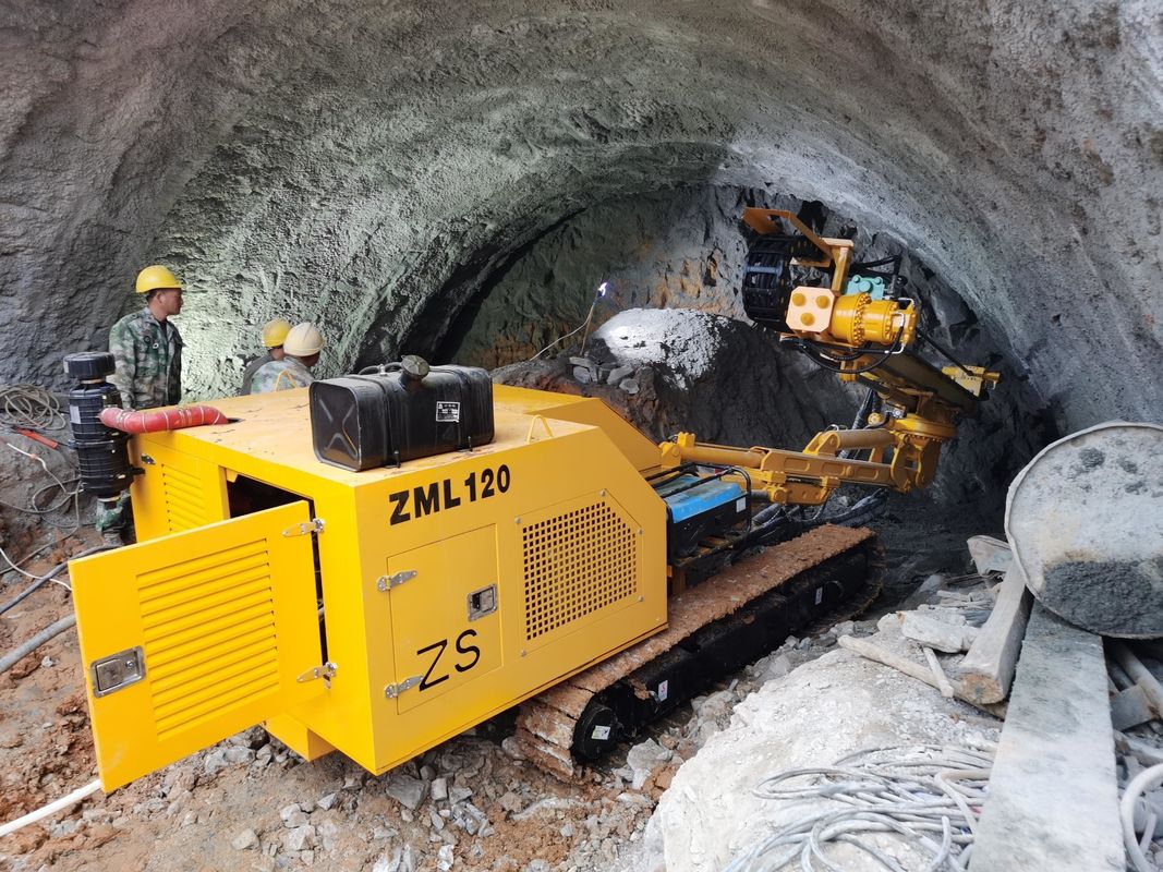Foratura a percussione rotante per la costruzione di tunnel tipo Crawler